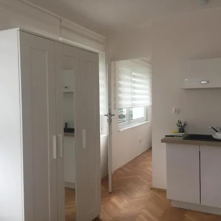 Przy Plazy Orlowo غدينيا